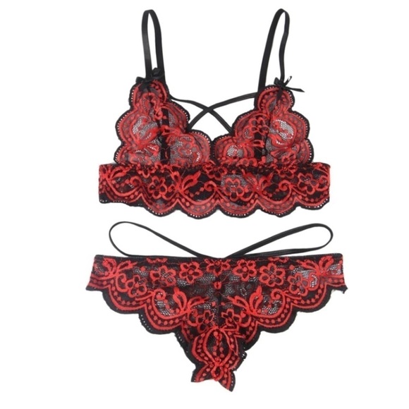 NWT 2pc Sexy Strappy Bralette Bra Thong Panty Red Black Lace Plus Set 16 18 - Picture 5 of 7